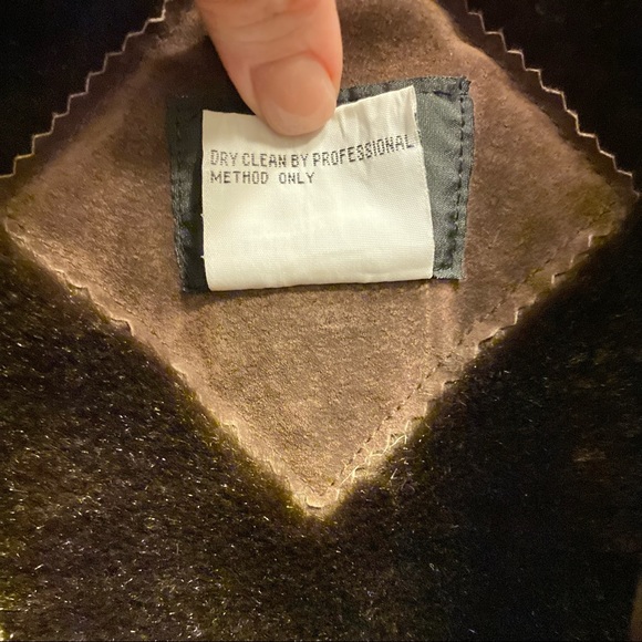 Dennis Basso Design Soft Faux Fur & Suede Coat w/ cell phone size pockets - Picture 9 of 10